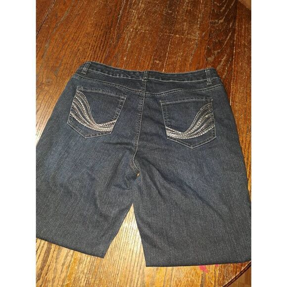 Size 12 Style & Co Denim Blue Jeans Casual Pants with Embellished Pockets - Picture 1 of 5